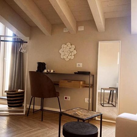 Gatto Bianco Rooms 42 بيرغامو المظهر الخارجي الصورة