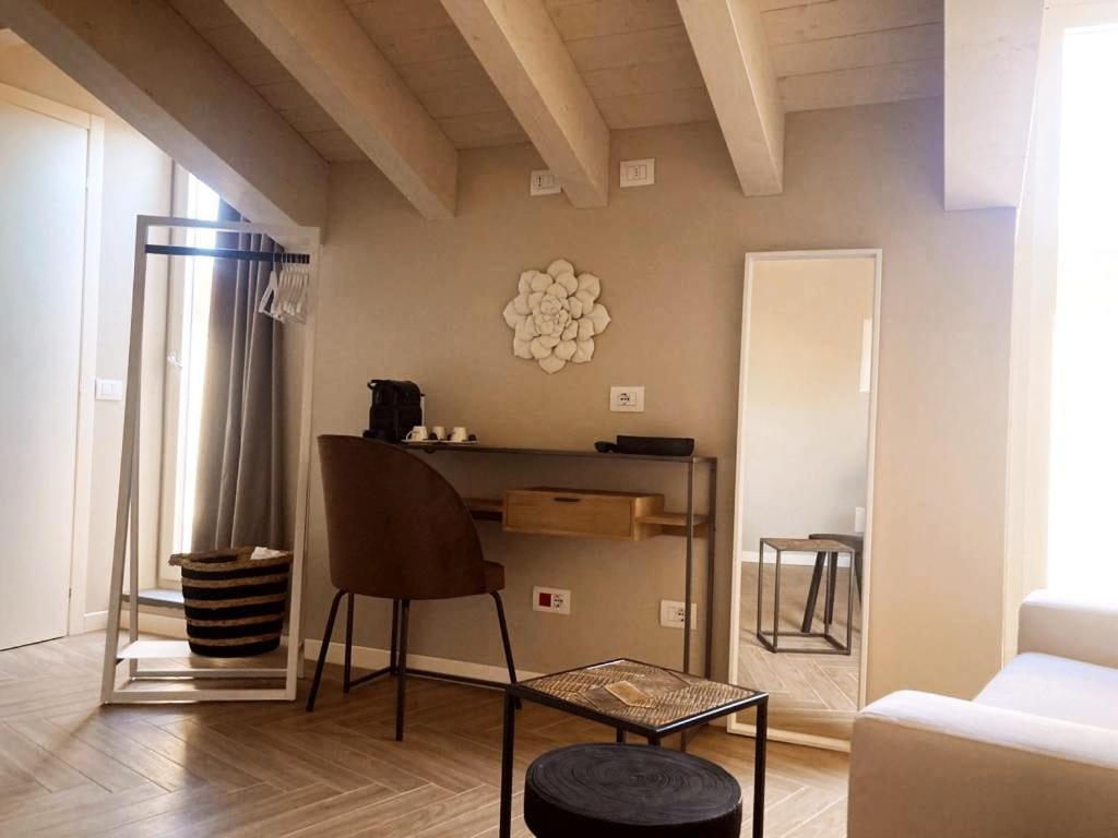 Gatto Bianco Rooms 42 بيرغامو المظهر الخارجي الصورة